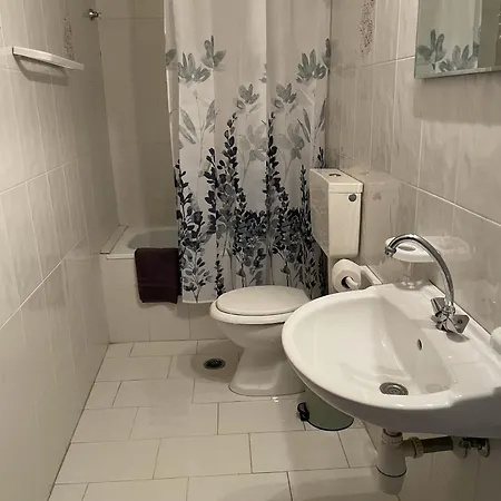 Whispering Stream Appartement *